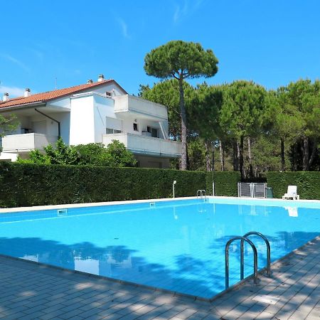 Apartment Parco Hemingway-4 By Interhome Lignano Sabbiadoro Exterior foto