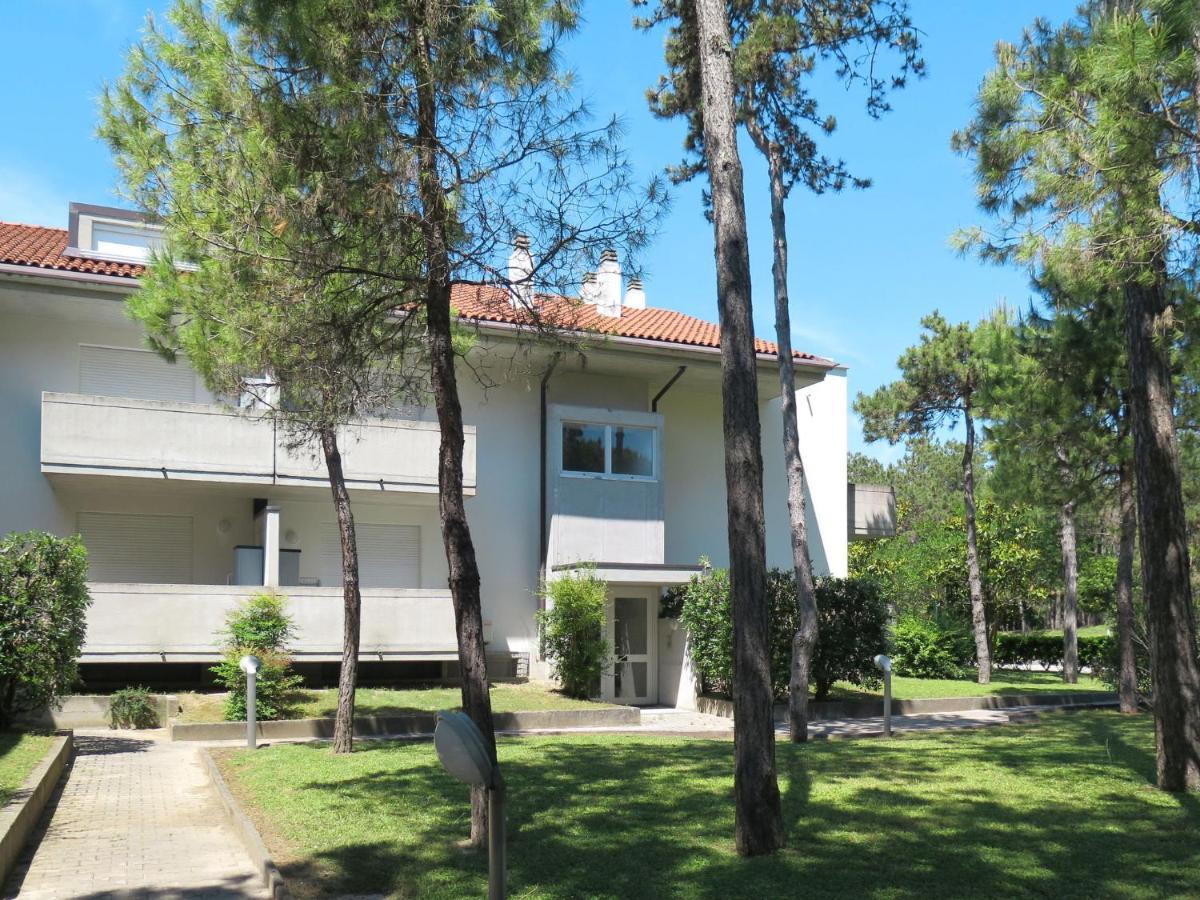 Apartment Parco Hemingway-4 By Interhome Lignano Sabbiadoro Exterior foto