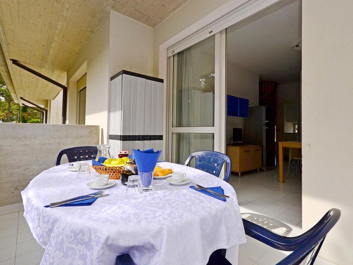 Apartment Parco Hemingway-4 By Interhome Lignano Sabbiadoro Exterior foto