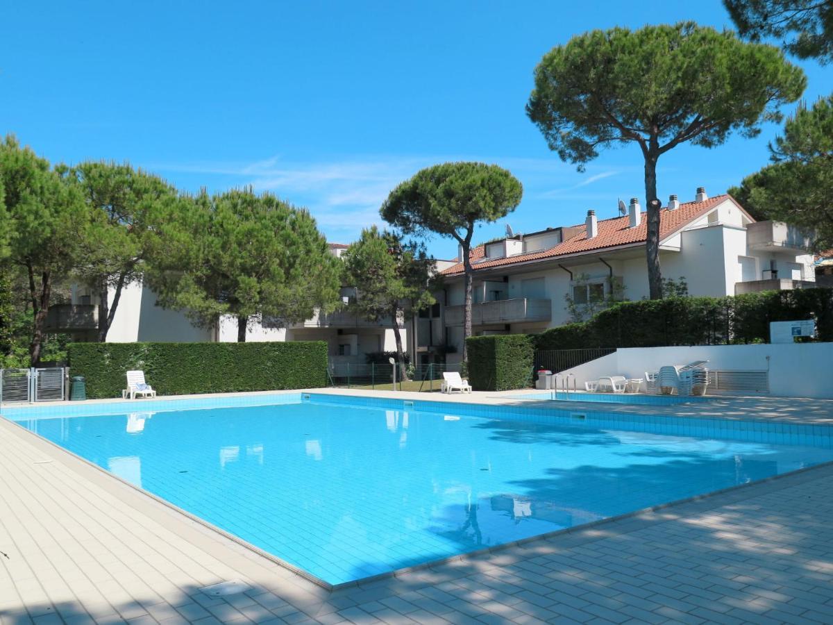 Apartment Parco Hemingway-4 By Interhome Lignano Sabbiadoro Exterior foto